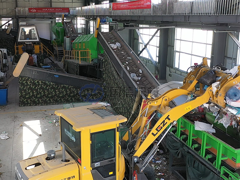 三亞垃圾分選設備篩分現場